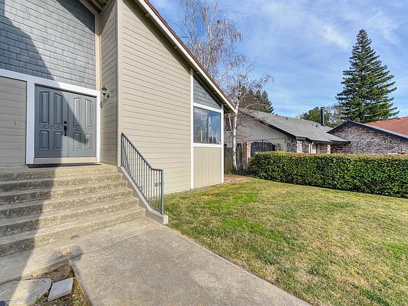 2nd image of 6573 Skyview Dr