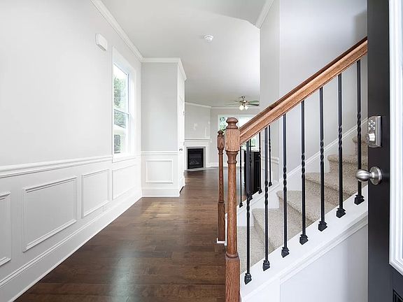 4th image of 6504 Crosscreek Ln
