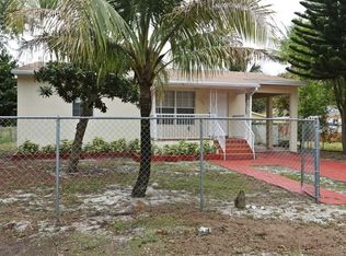 240 NE 164th Ter, Miami, FL 33162