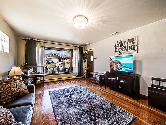 5th image of 5767 W 97th St