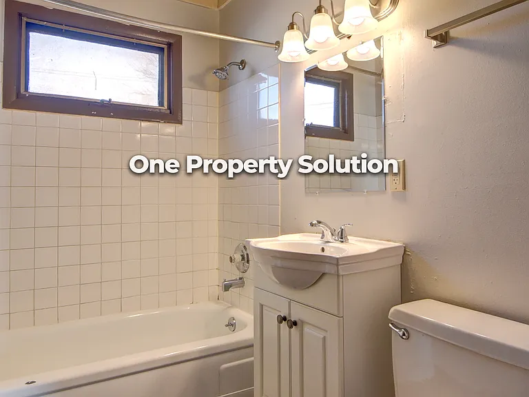 1335 E Logan St #1335 — Photo 12