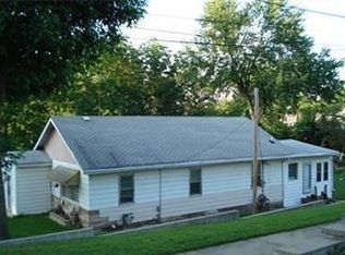 20 Cumberland Ave, Maryland Heights, MO 63043