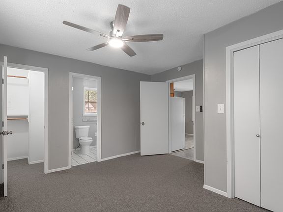 4th image of 700 Gray St #1