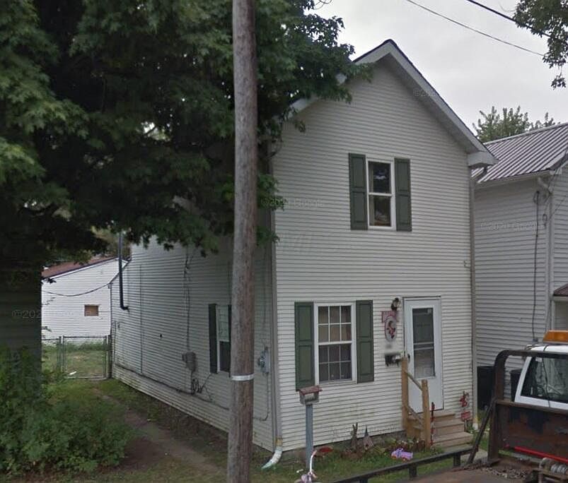 1st image of 298 Midlam Ave