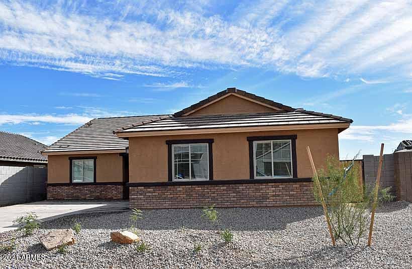 1st image of 1525 E Caballero Dr