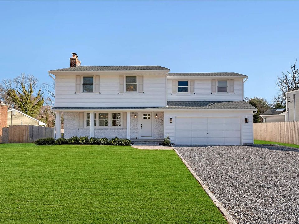1st image of 6 Pilgrim Drive