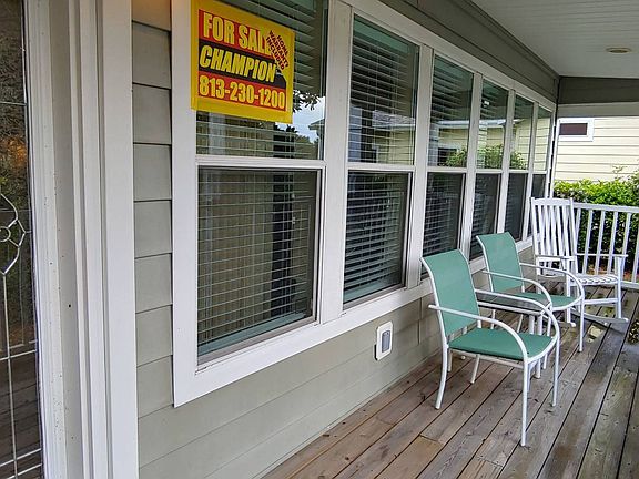 3rd image of 2534 Pier Dr