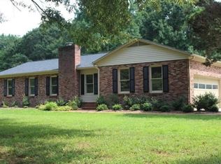 605 Frontier Cir, China Grove, NC 28023