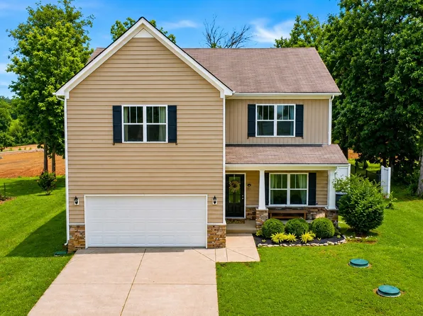 806 Silverhill Dr, Murfreesboro, TN 37129