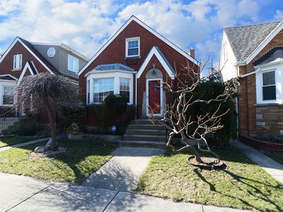 5128 N Marmora Ave, Chicago, IL, 60630