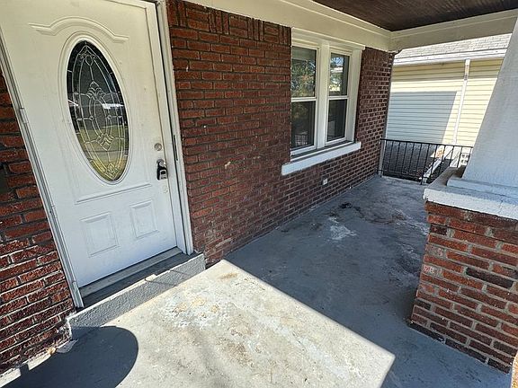 2nd image of 249 Elwyn Ave