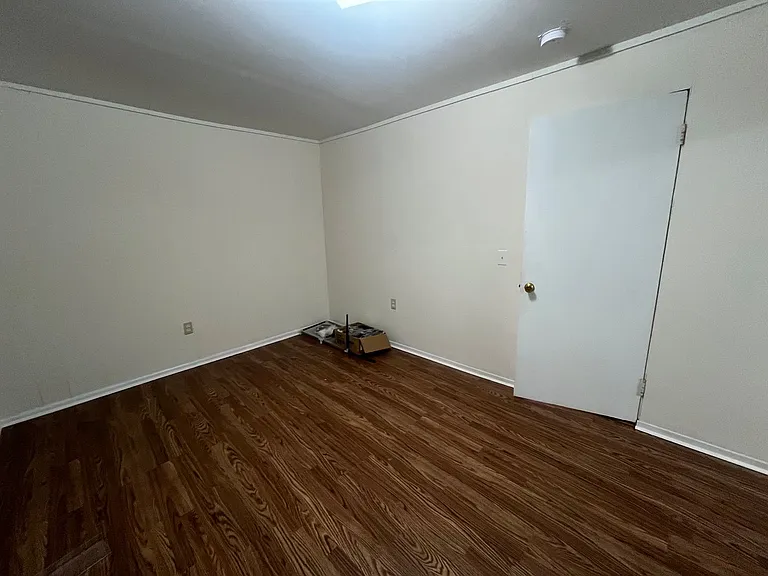 255 NE Peachtree St — Photo 10