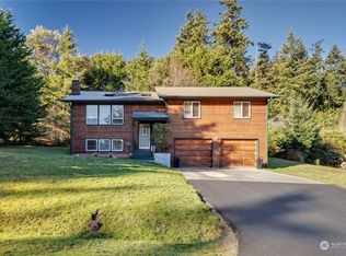 4355 Holcomb St, Port Townsend, WA 98368
