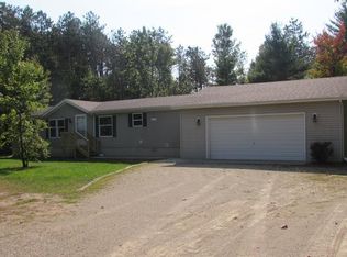 N5651 County Rd W, Wild Rose, WI 54984