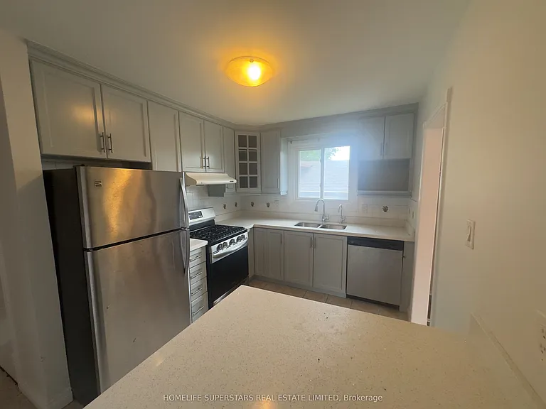 215 Archdekin Dr #MAIN — Photo 9