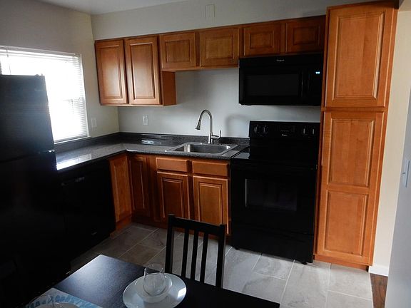 5th image of 2197 Faywood Dr