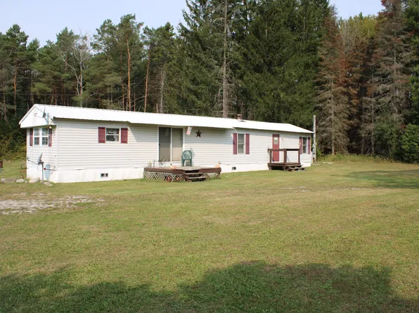 2280 Pierce Rd, Mio, MI 48647