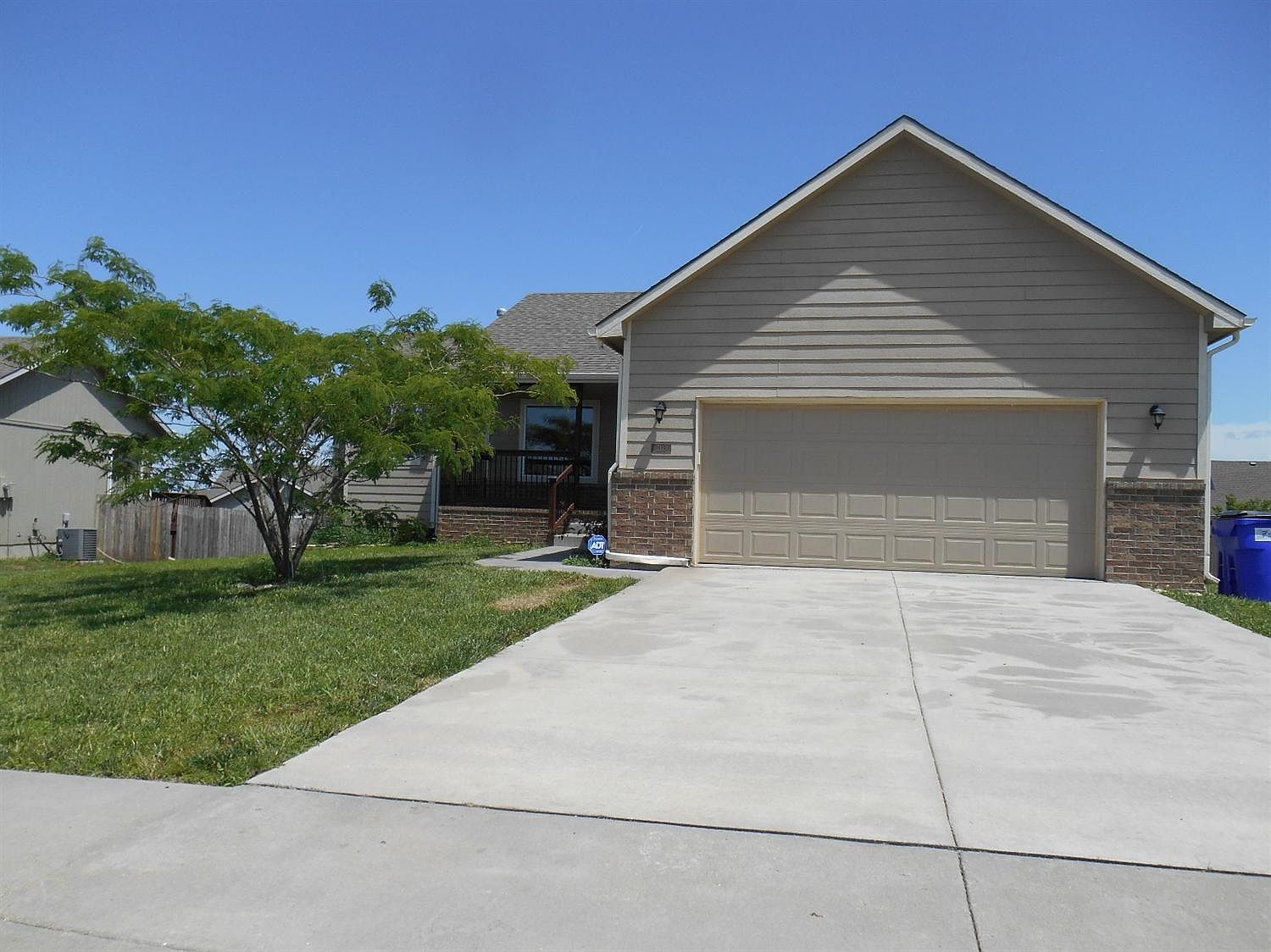 2113 Deer Trl, Junction City, KS 66441 Zillow