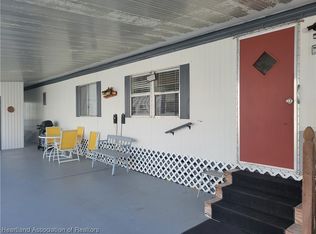 42 Pine Aire Cir, Lake Placid, FL 33852