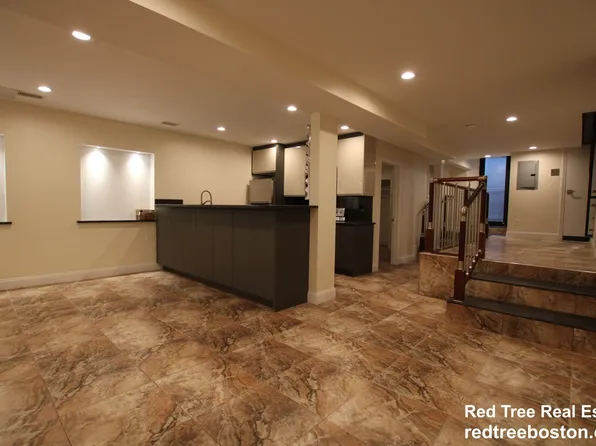 25 Saint Marys Ct, Brookline, MA