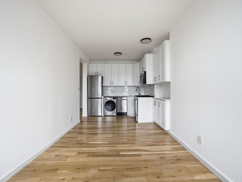 1st image of 44 Perry St APT 4R