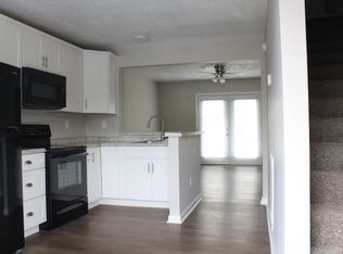 110 Reeser Rd #21, Johnson City, TN 37601