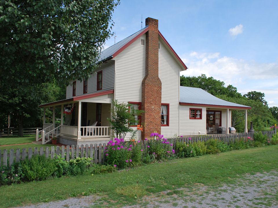 Riverfront 41.7 Acre Farm