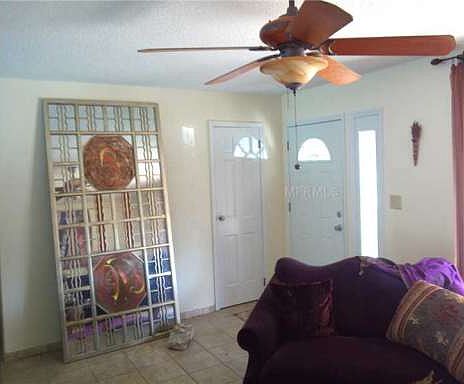 4th image of 5134 Londonderry Ln