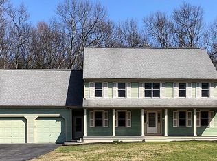 40 Winslow Dr, Hanover, MA 02339