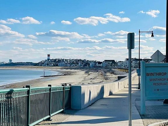 4th image of 66 Winthrop Shore Dr