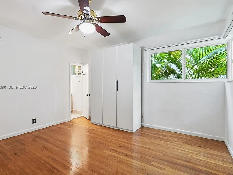 9881 W Bay Harbor Dr #2 — Photo 12