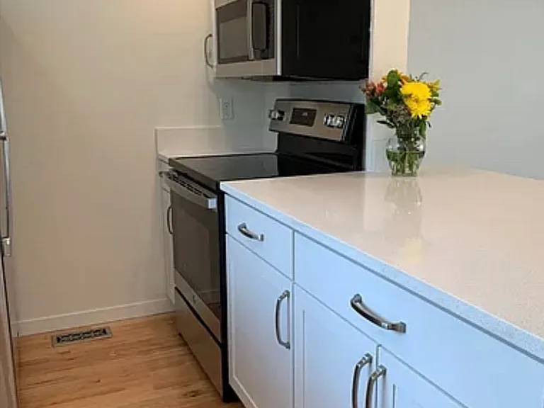 350 W Jamison Cir — Photo 5