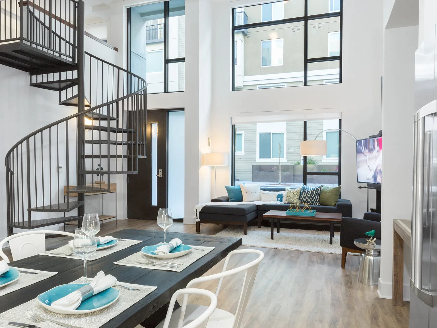 Loft House Apartments — Photo 3