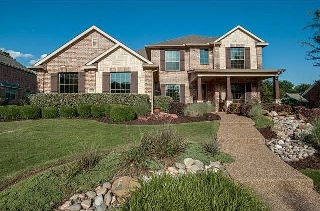 1st image of 2608 Mont Clair Dr