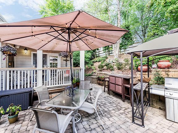 5th image of 1216 Kirby Glen Dr