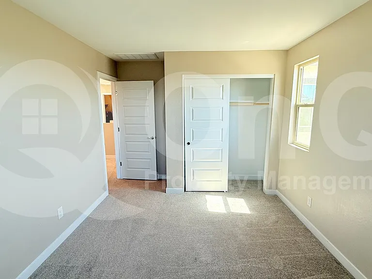 3341 S 180th Ave — Photo 13