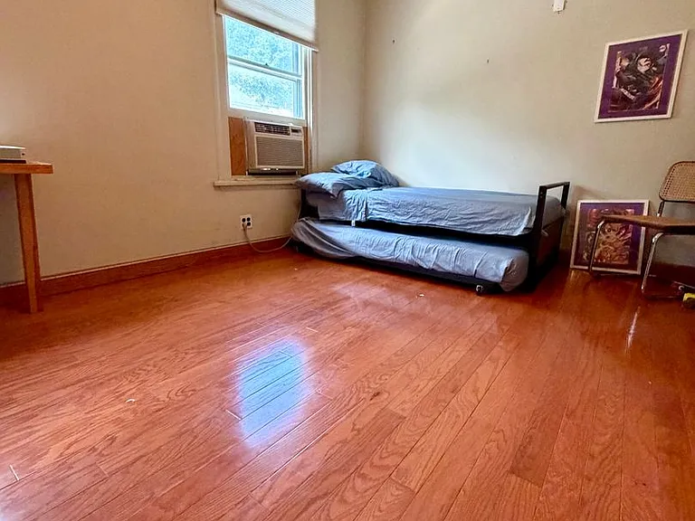 4518 Regent St — Photo 25