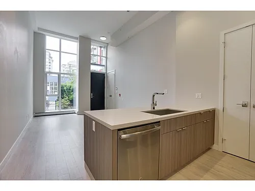 1752 Ontario St #1A Photo 1