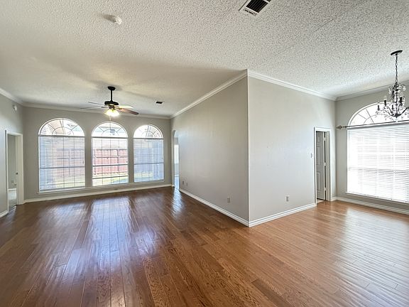 2nd image of 4037 Guthrie Dr