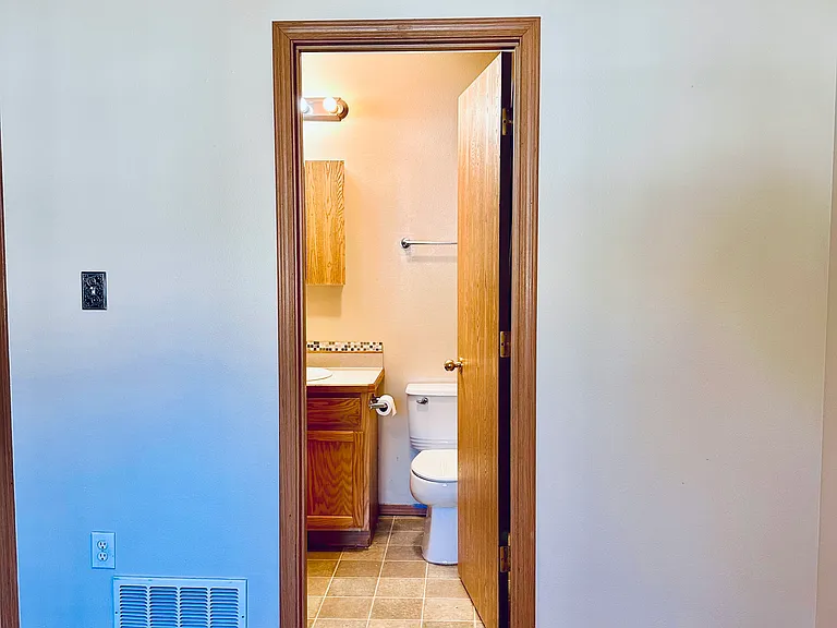 12454 Silver Fox Ln — Photo 20
