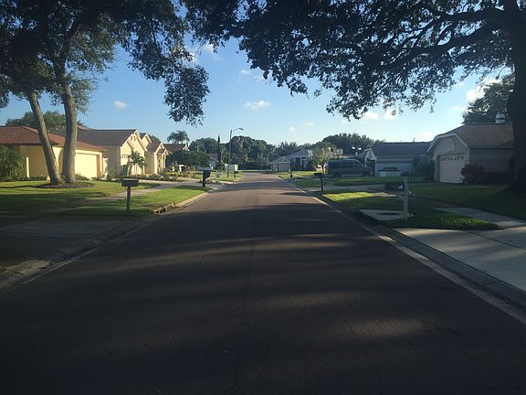 3rd image of 2630 Bellhurst Dr