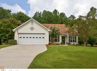 40 Golden Ct, Sharpsburg, GA 30277