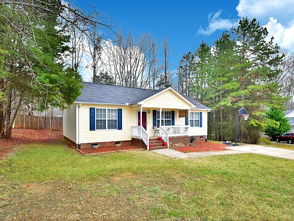 2nd image of 1643 Barbara Ann Cir