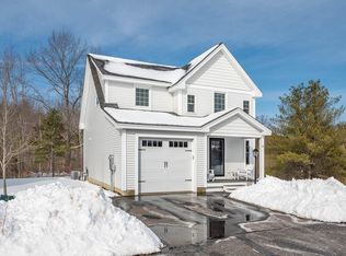 6 Wildflower Dr, Dover, NH 03820