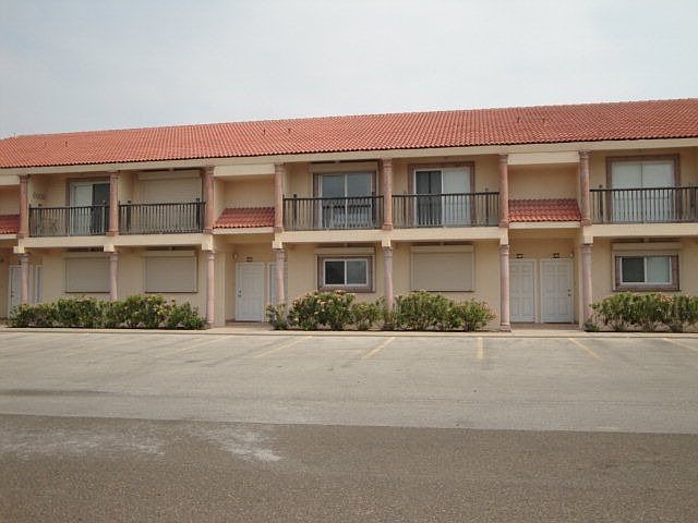 1st image of 3101 Gulf Blvd APT 18