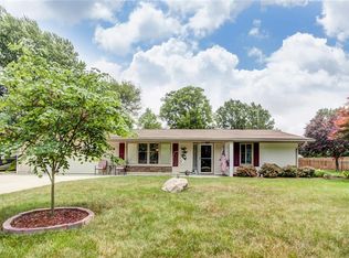 2328 Lakeview Dr, Bellbrook, OH 45305