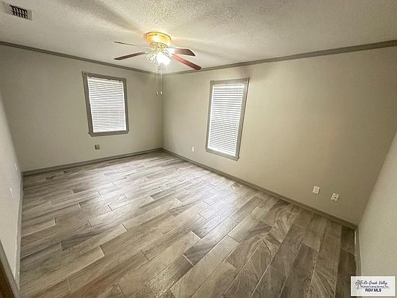 5th image of 1102 Squaw Valley Dr