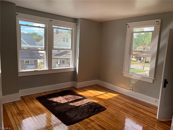 5th image of 2481 Northland St
