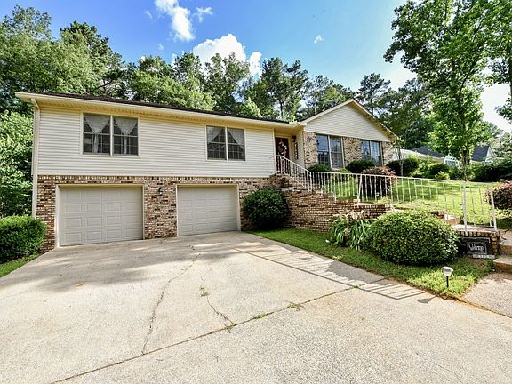 2nd image of 3105 Mayberry Landing Dr