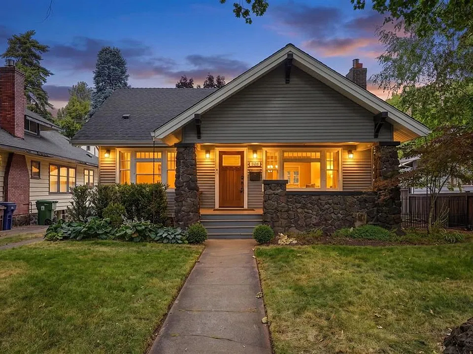 632 W 20th Ave